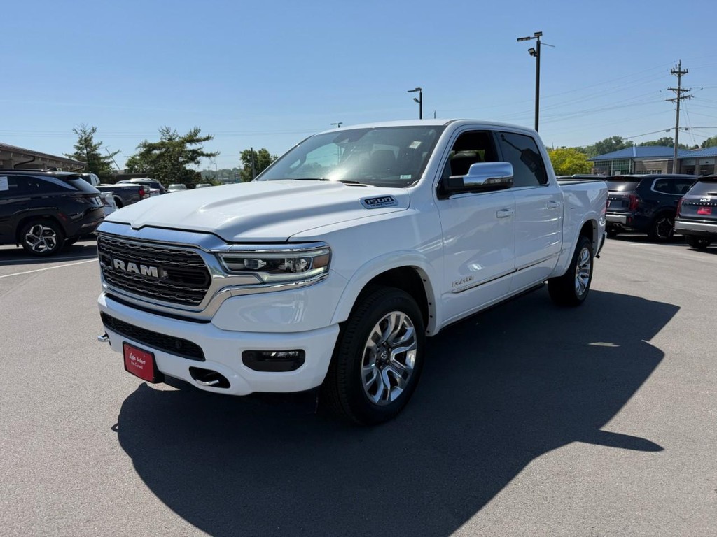 Ram 1500 Vehicle Full-screen Gallery Image 08