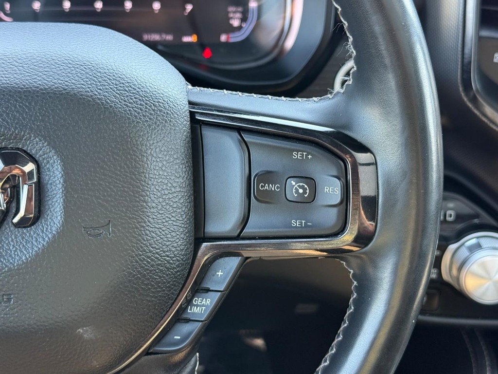 Ram 1500 Vehicle Full-screen Gallery Image 20