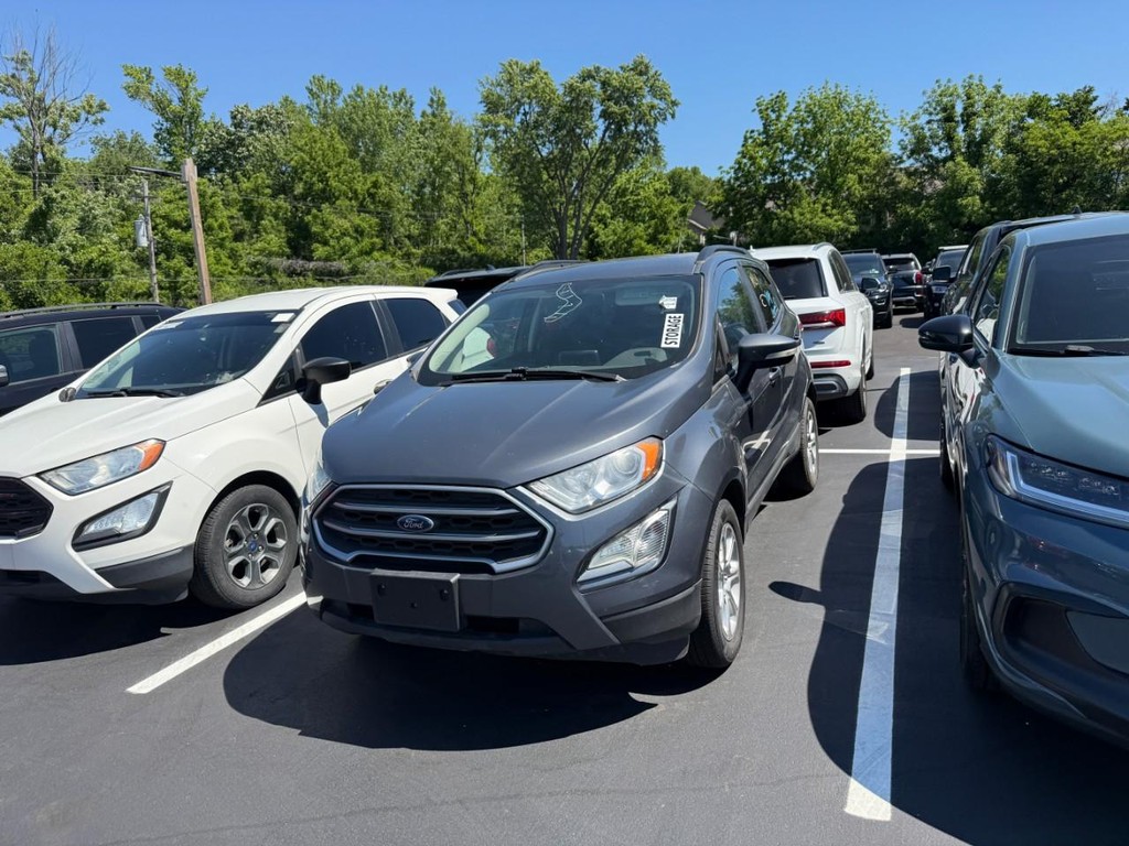 Ford EcoSport Vehicle Full-screen Gallery Image 03