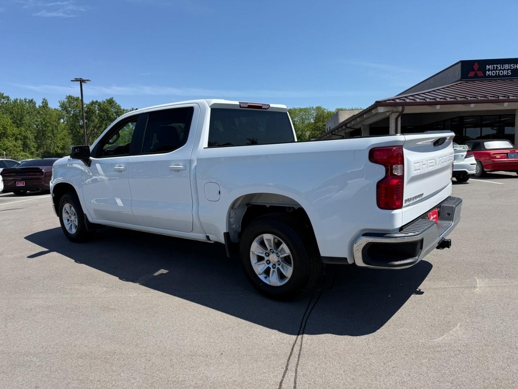 Chevrolet Silverado 1500 Vehicle Full-screen Gallery Image 04