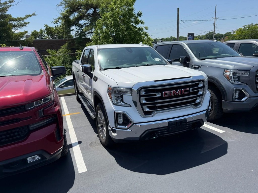 GMC Sierra 1500 Vehicle Full-screen Gallery Image 03