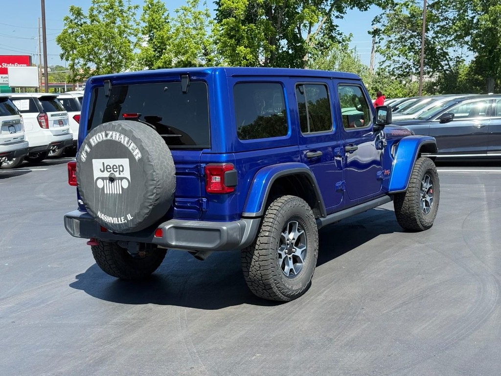 Jeep Wrangler Unlimited Vehicle Full-screen Gallery Image 03