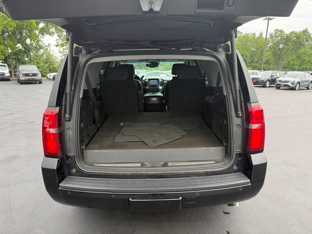 Chevrolet Tahoe Vehicle Full-screen Gallery Image 06