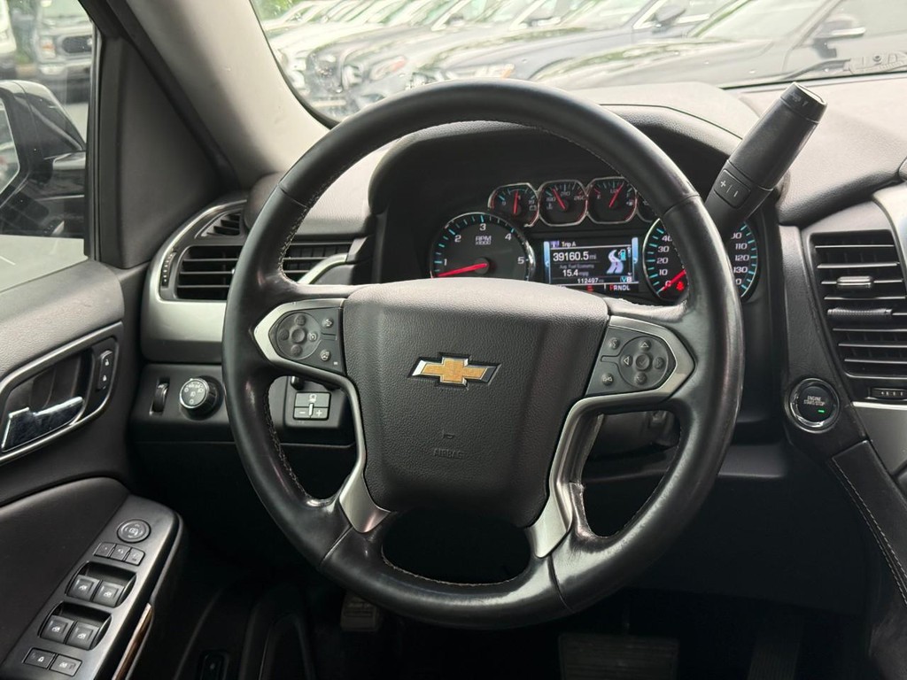 Chevrolet Tahoe Vehicle Full-screen Gallery Image 13