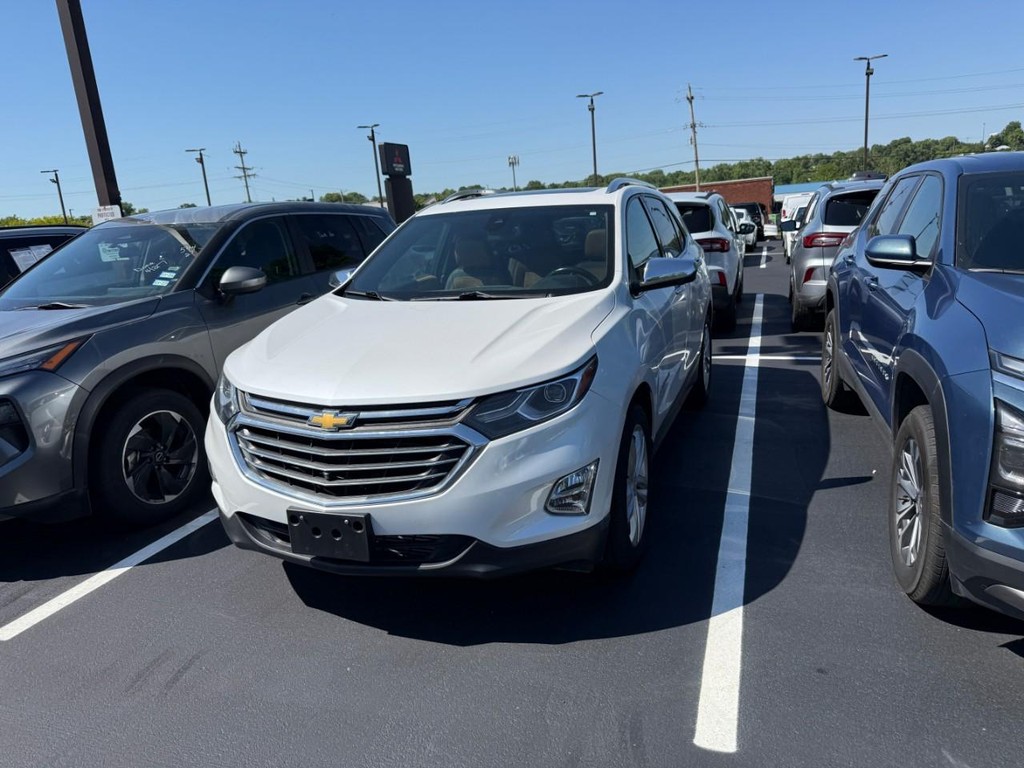 Chevrolet Equinox Vehicle Full-screen Gallery Image 03