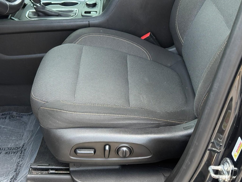Chevrolet Traverse Vehicle Full-screen Gallery Image 17