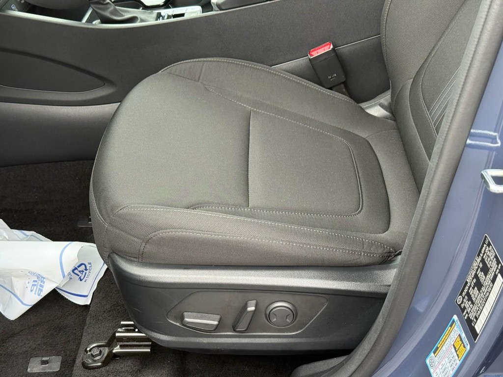 Hyundai Tucson Vehicle Full-screen Gallery Image 16