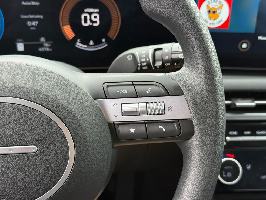 Hyundai Tucson Vehicle Full-screen Gallery Image 19