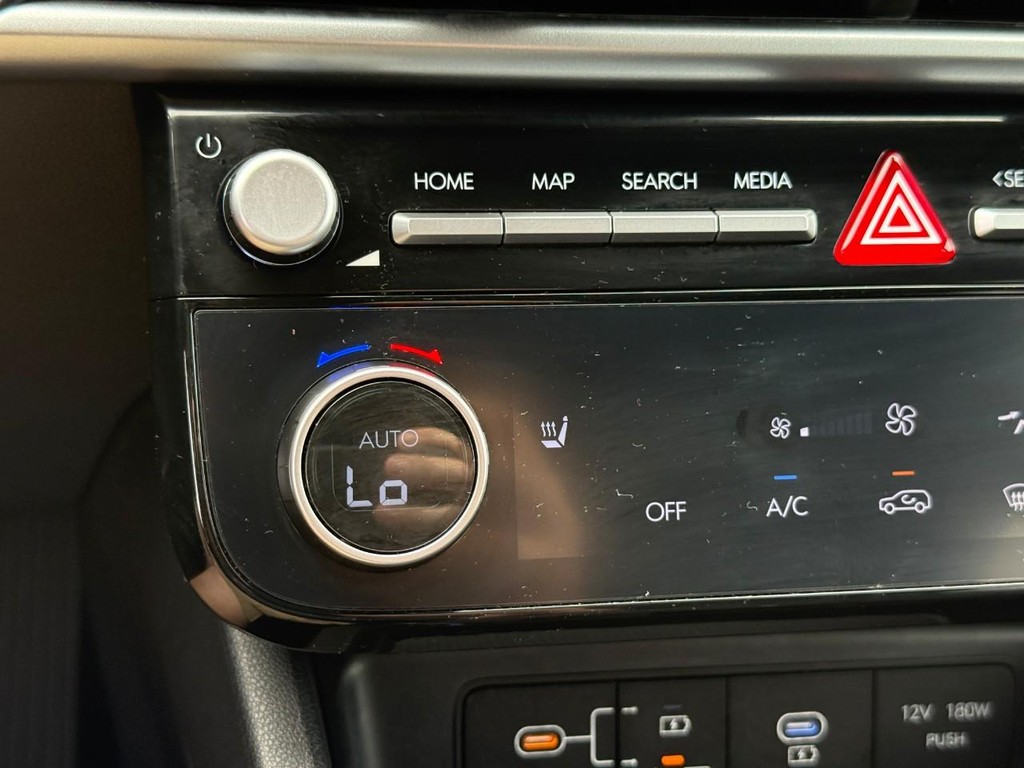 Hyundai Tucson Vehicle Full-screen Gallery Image 22