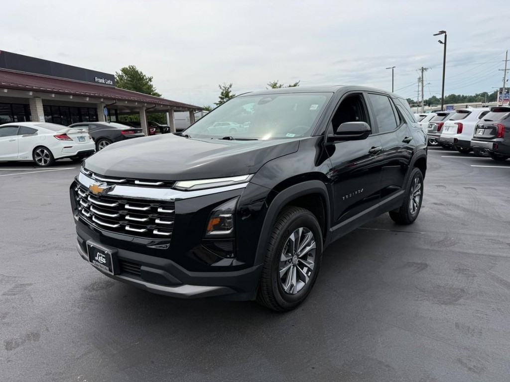 Chevrolet Equinox Vehicle Full-screen Gallery Image 08