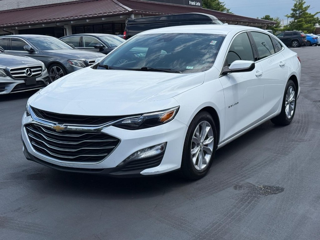 Chevrolet Malibu Vehicle Full-screen Gallery Image 08