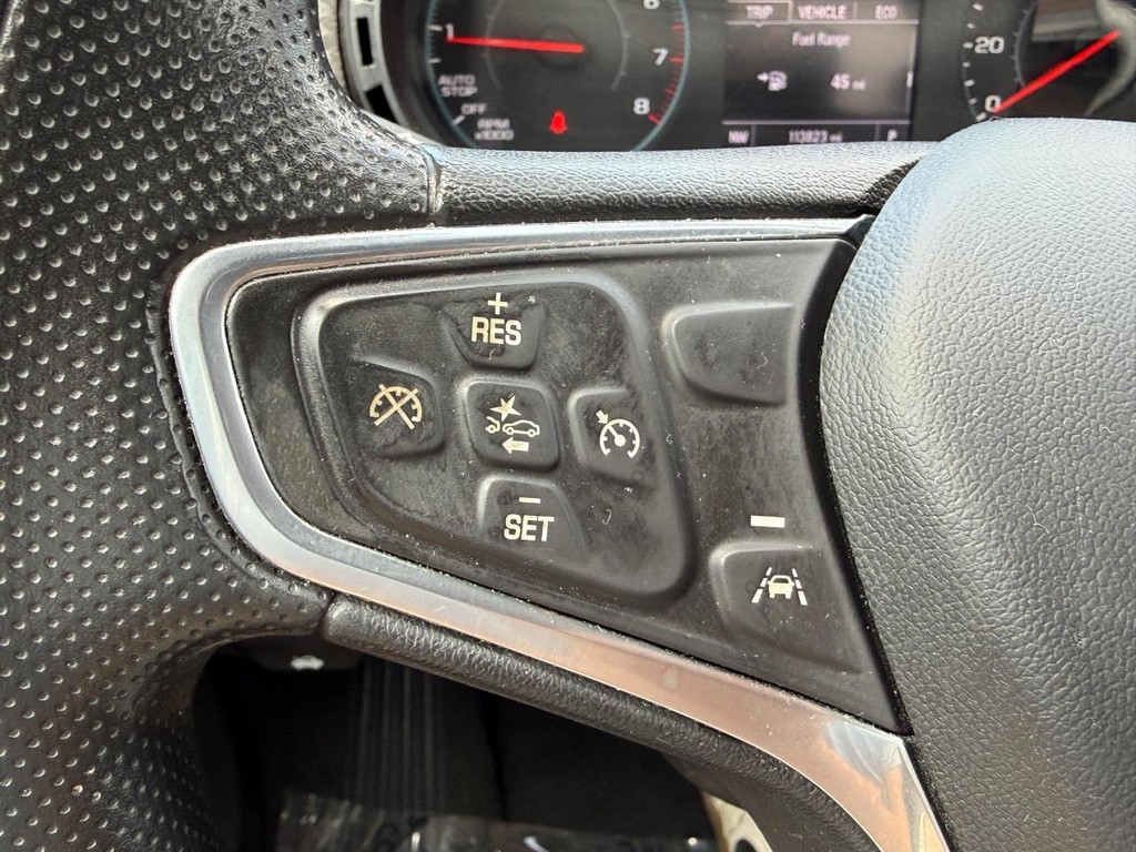 Chevrolet Malibu Vehicle Full-screen Gallery Image 17