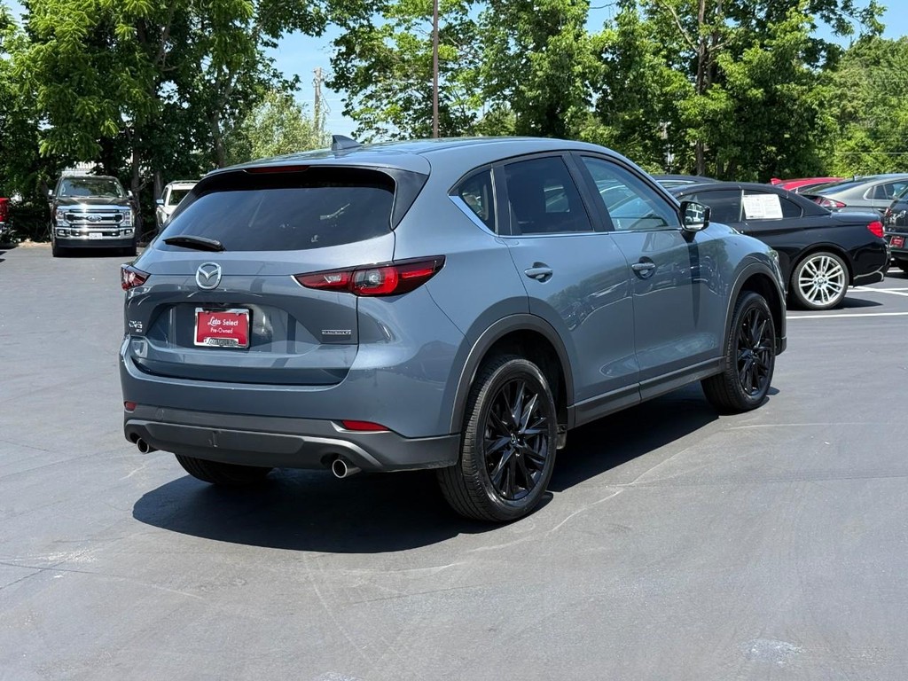 Mazda CX-5 Vehicle Full-screen Gallery Image 03