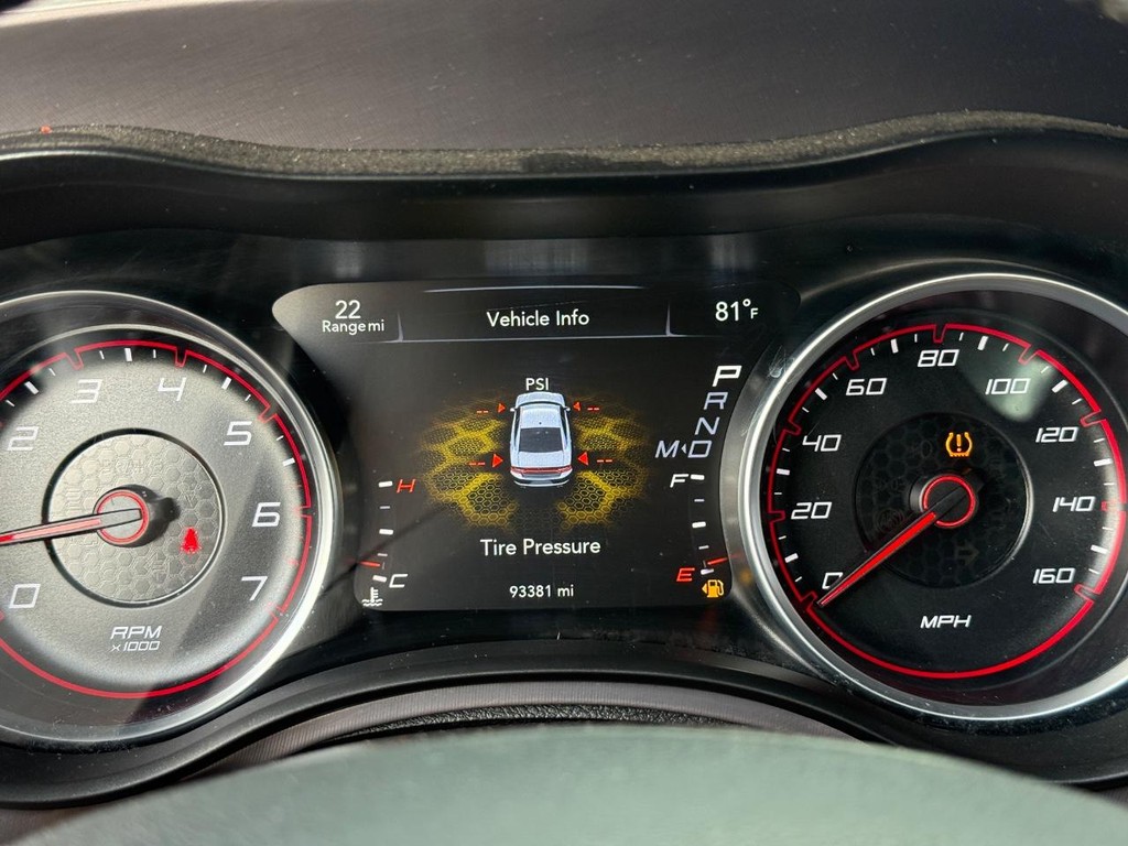 Dodge Charger Vehicle Full-screen Gallery Image 20