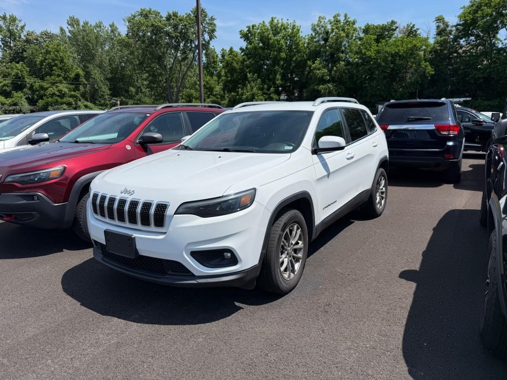2019 Jeep Cherokee Latitude Plus 4X4's photo