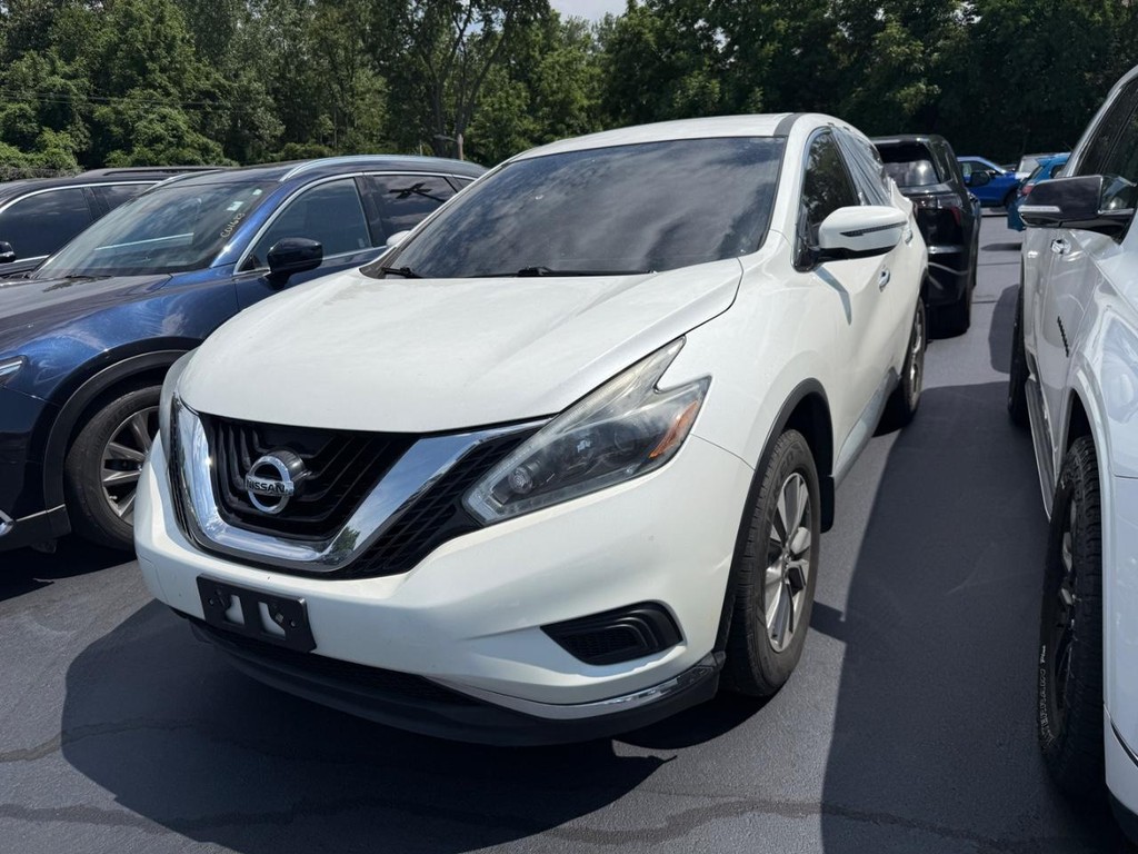 Nissan Murano Vehicle Full-screen Gallery Image 02