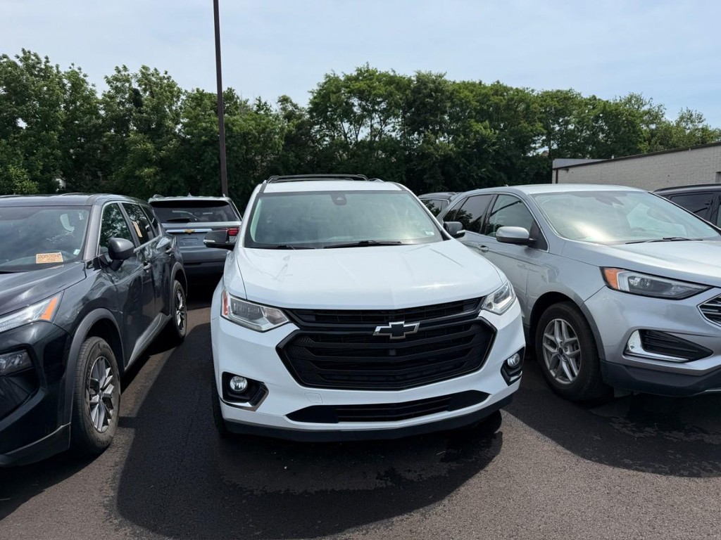 Chevrolet Traverse Vehicle Full-screen Gallery Image 04
