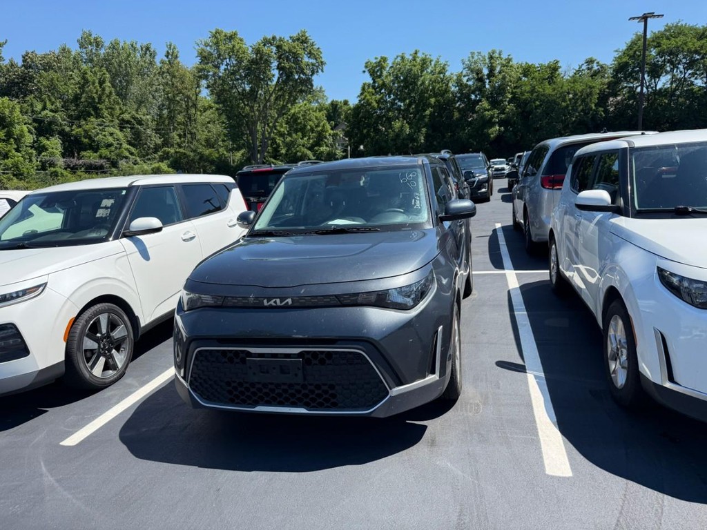 Kia Soul Vehicle Full-screen Gallery Image 04