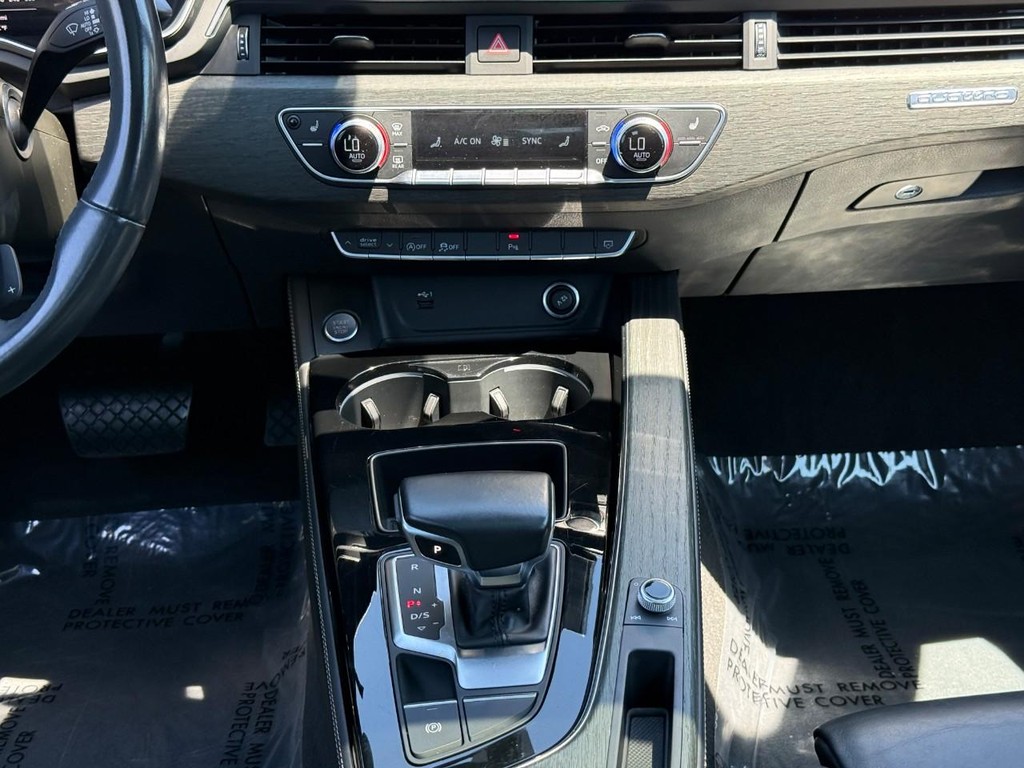 Audi A5 Sportback Vehicle Full-screen Gallery Image 14