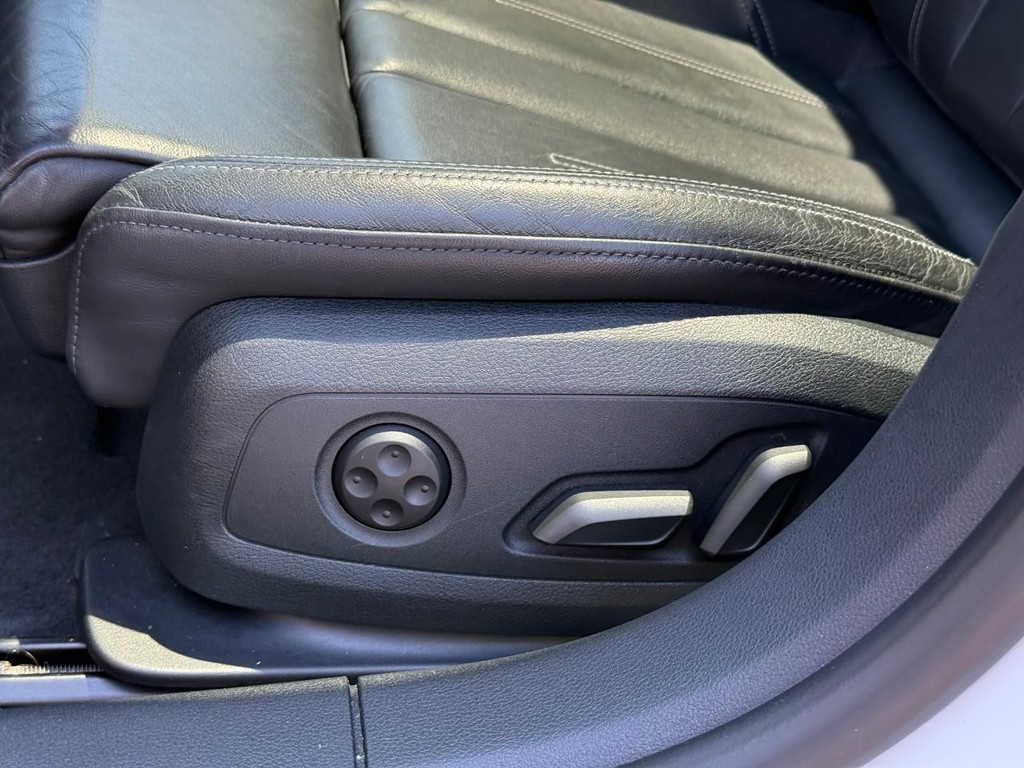 Audi A5 Sportback Vehicle Full-screen Gallery Image 18