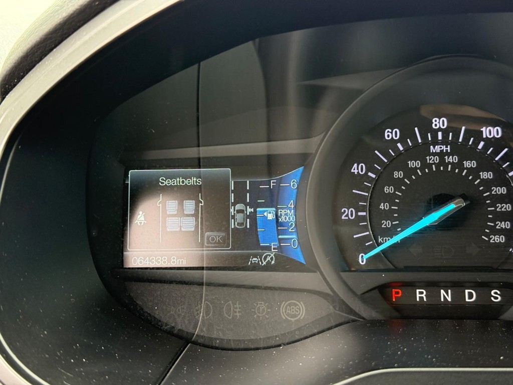 Ford Edge Vehicle Full-screen Gallery Image 20