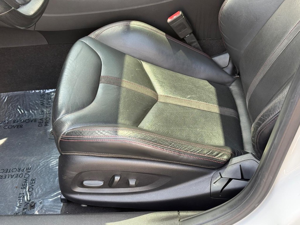 Chevrolet SS Vehicle Full-screen Gallery Image 17