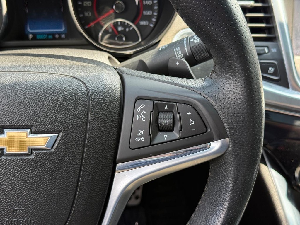 Chevrolet SS Vehicle Full-screen Gallery Image 20