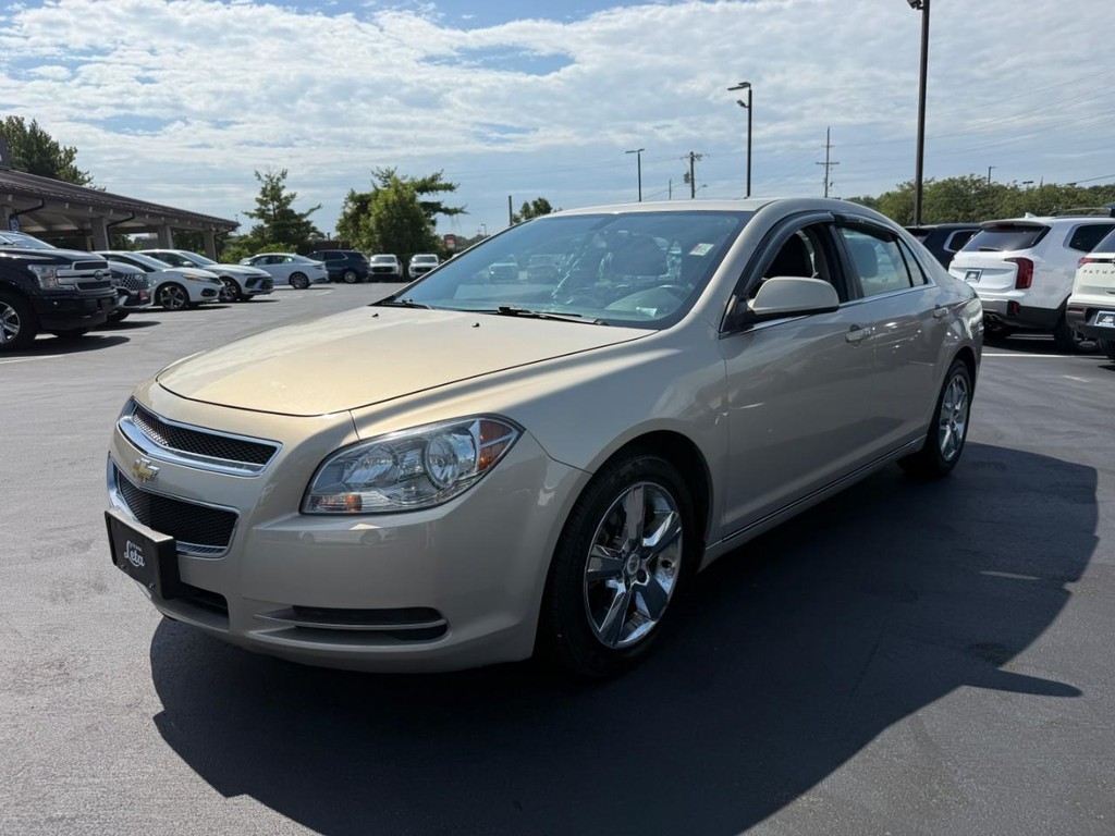 Chevrolet Malibu Vehicle Full-screen Gallery Image 07
