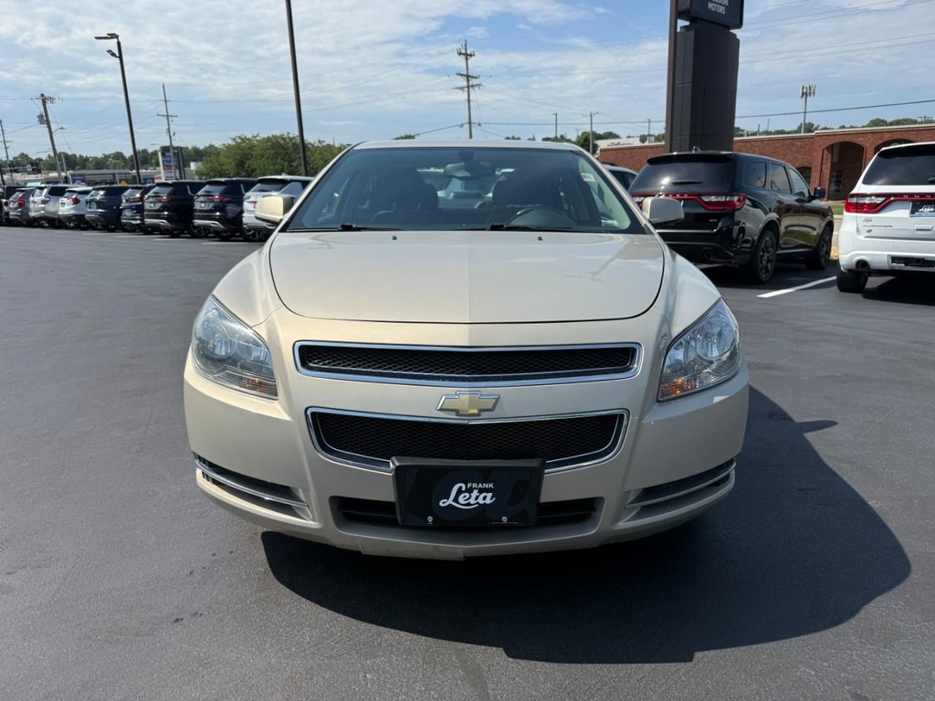 Chevrolet Malibu Vehicle Full-screen Gallery Image 08