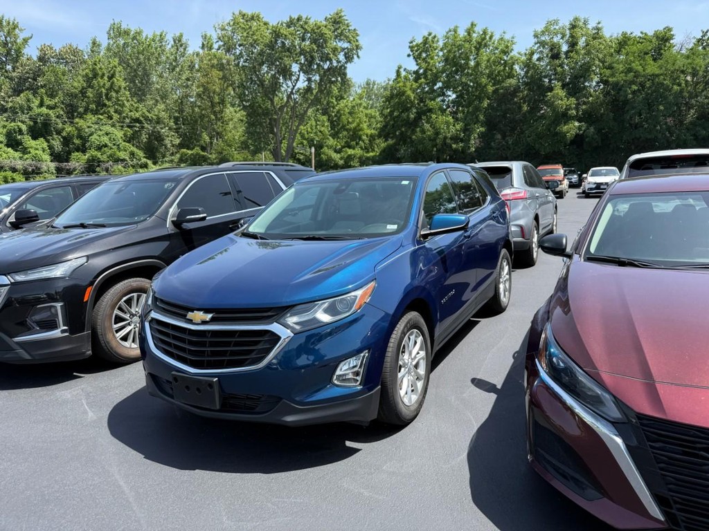Chevrolet Equinox Vehicle Full-screen Gallery Image 01