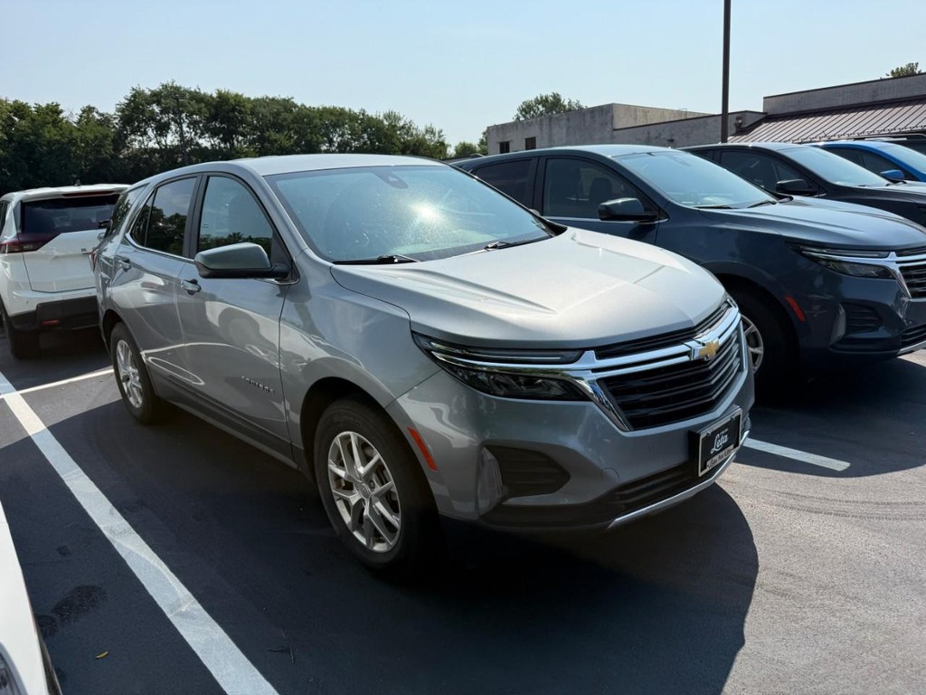 Chevrolet Equinox Vehicle Full-screen Gallery Image 08
