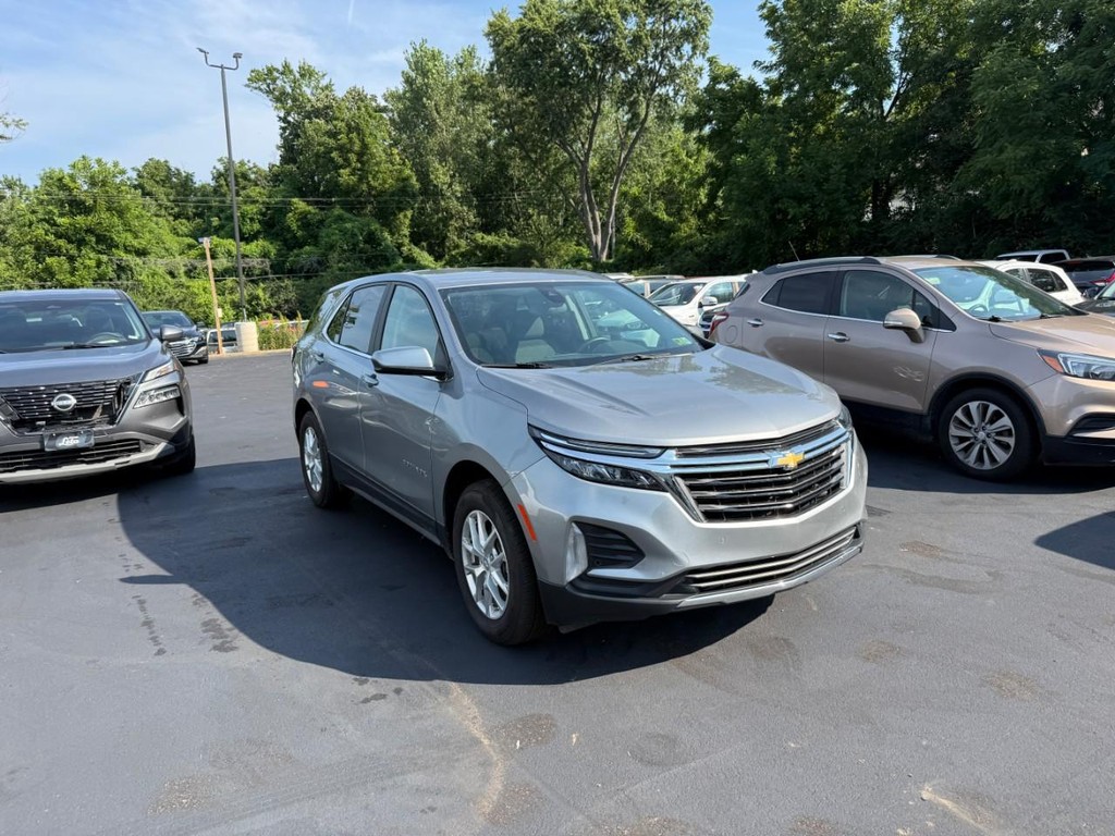 Chevrolet Equinox Vehicle Full-screen Gallery Image 03