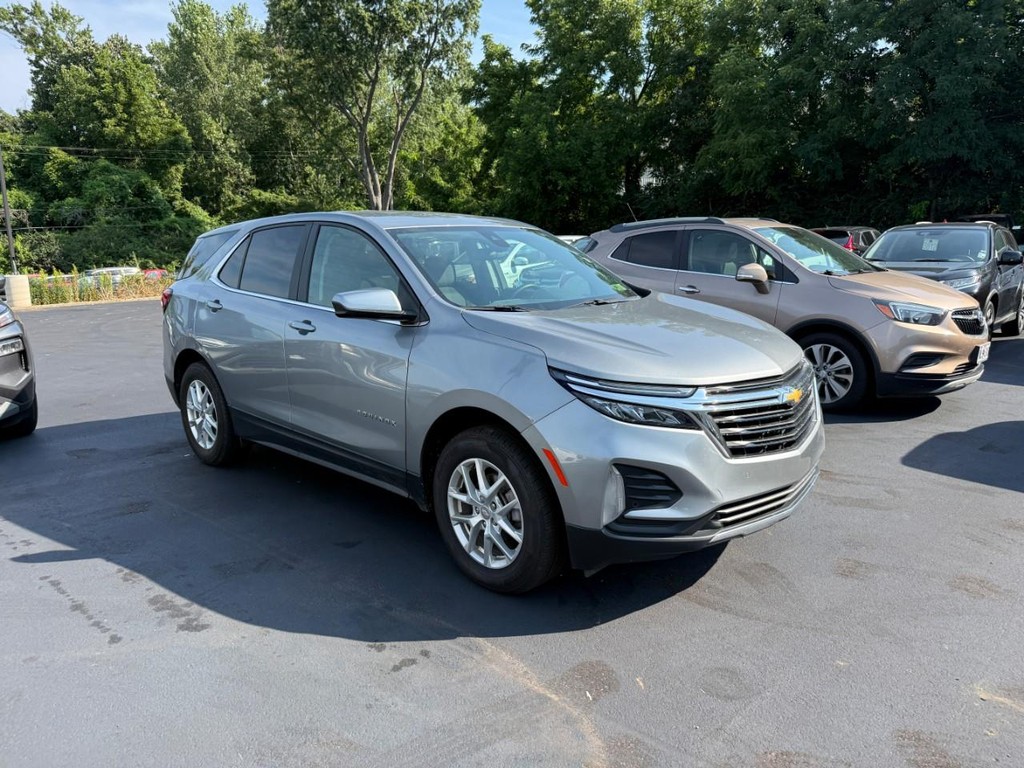 Chevrolet Equinox Vehicle Full-screen Gallery Image 04