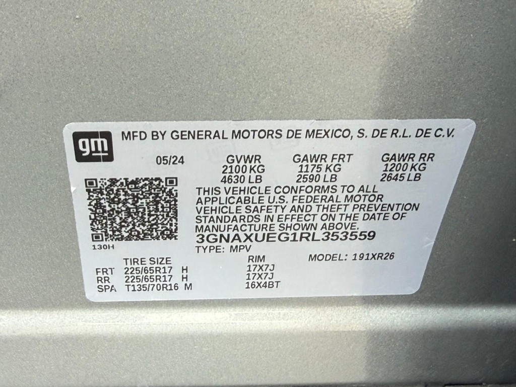 Chevrolet Equinox Vehicle Full-screen Gallery Image 23