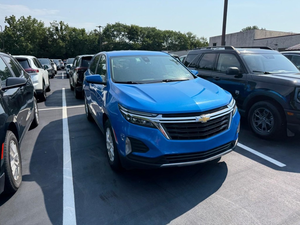 Chevrolet Equinox Vehicle Full-screen Gallery Image 07