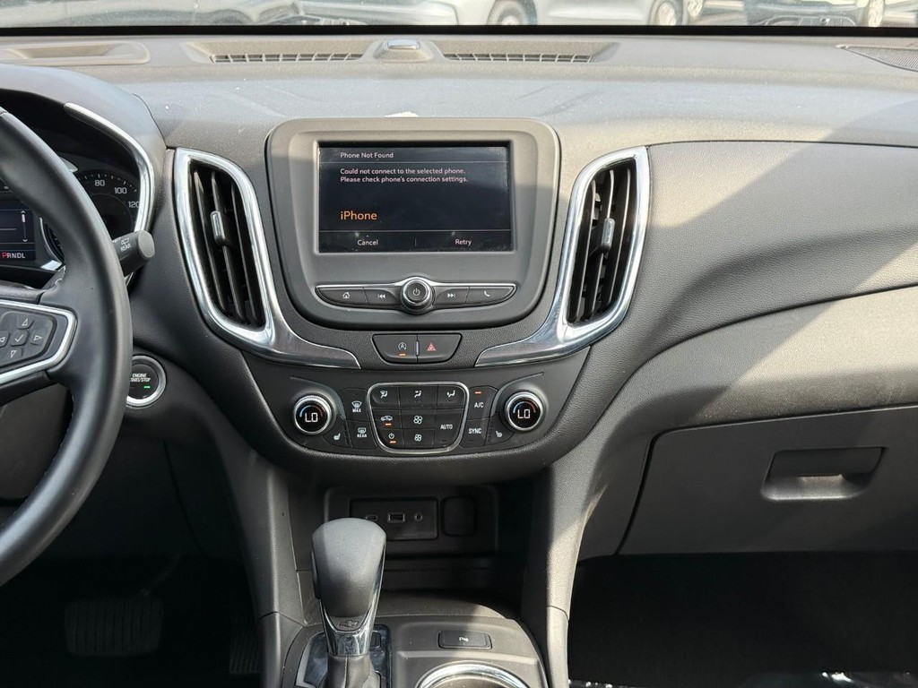 Chevrolet Equinox Vehicle Full-screen Gallery Image 14