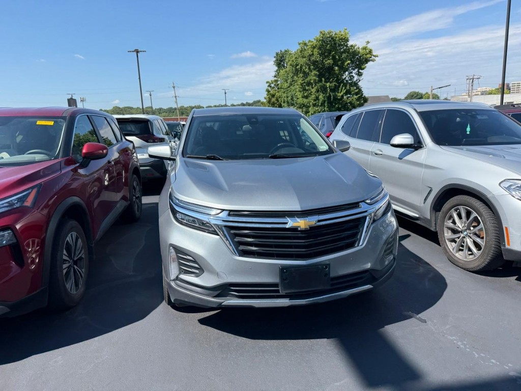 Chevrolet Equinox Vehicle Full-screen Gallery Image 09