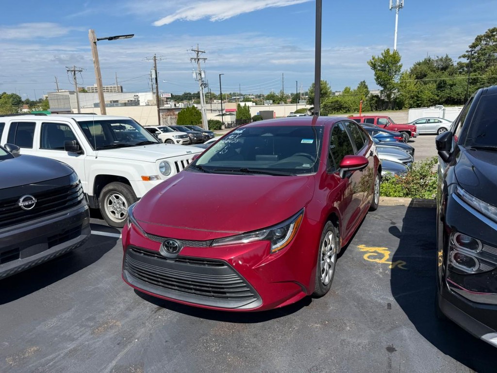 Toyota Corolla Vehicle Full-screen Gallery Image 03
