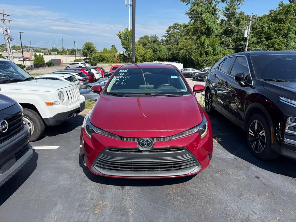 Toyota Corolla Vehicle Full-screen Gallery Image 08