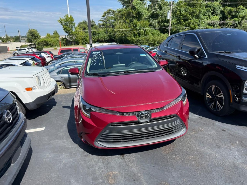 Toyota Corolla Vehicle Full-screen Gallery Image 10