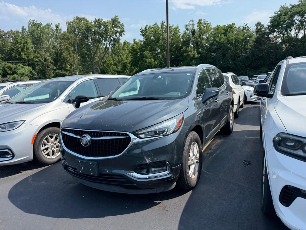 Buick Enclave Vehicle Full-screen Gallery Image 02
