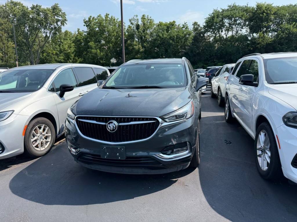 Buick Enclave Vehicle Full-screen Gallery Image 04