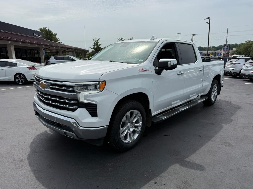 Chevrolet Silverado 1500 Vehicle Full-screen Gallery Image 08