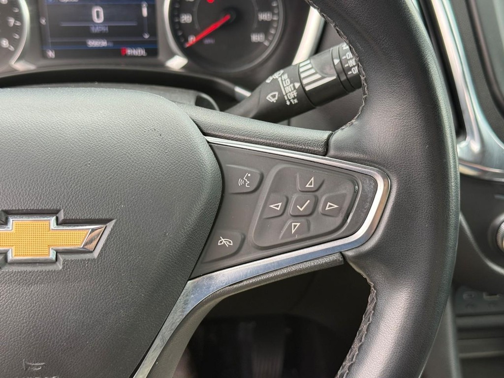 Chevrolet Equinox Vehicle Full-screen Gallery Image 19