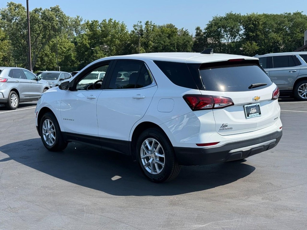 Chevrolet Equinox Vehicle Full-screen Gallery Image 04