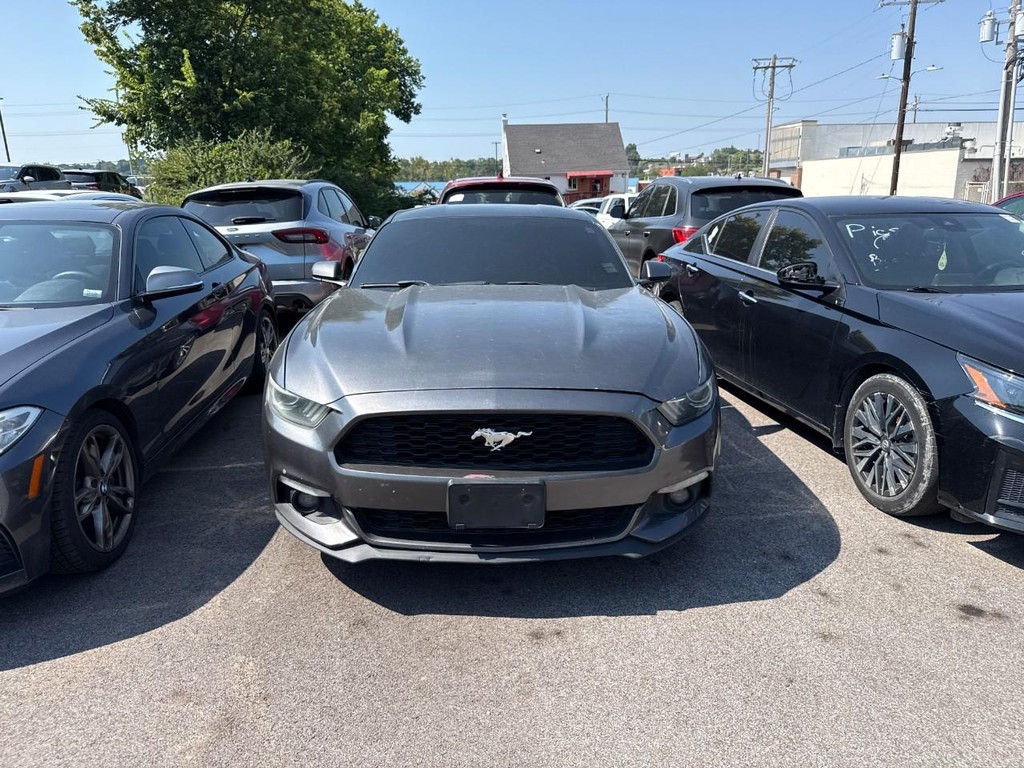 Ford Mustang Vehicle Full-screen Gallery Image 09
