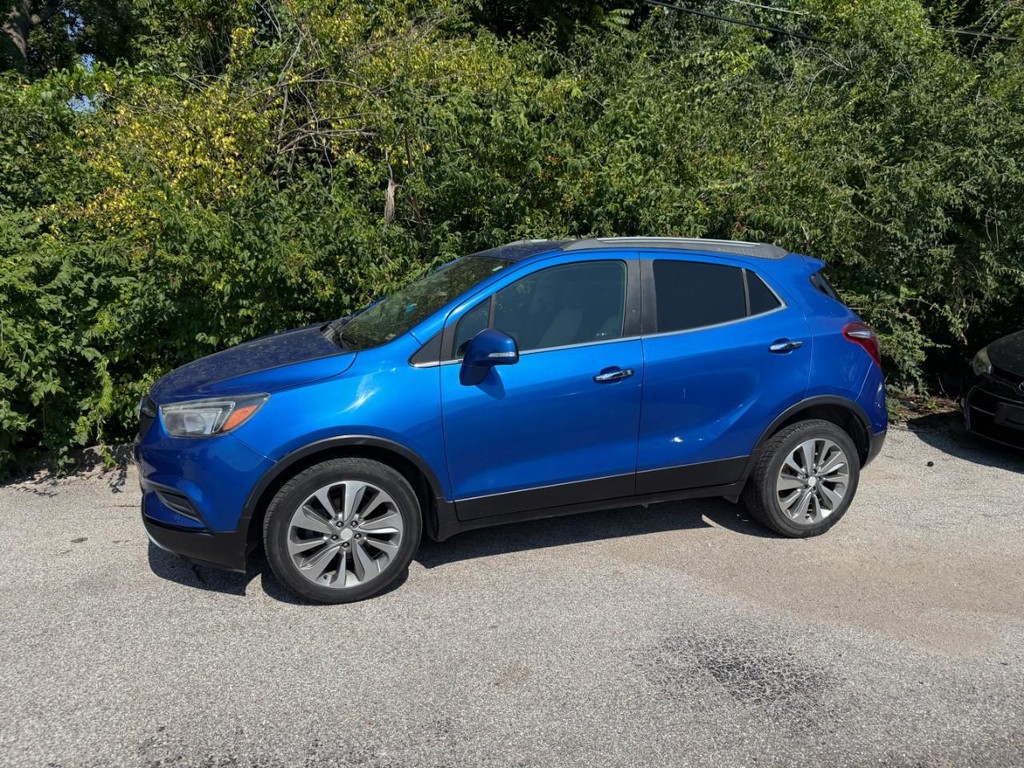 Buick Encore Vehicle Full-screen Gallery Image 05