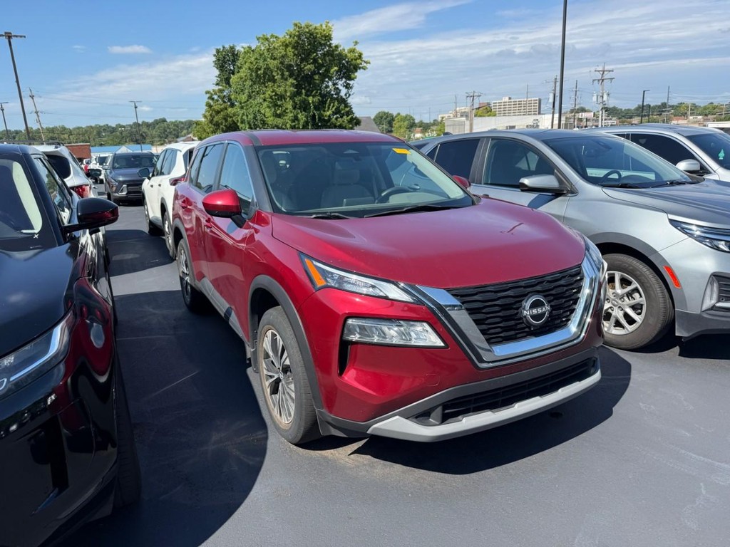 Nissan Rogue Vehicle Full-screen Gallery Image 10