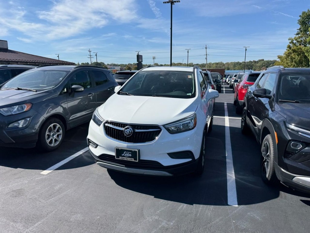 Buick Encore Vehicle Full-screen Gallery Image 04