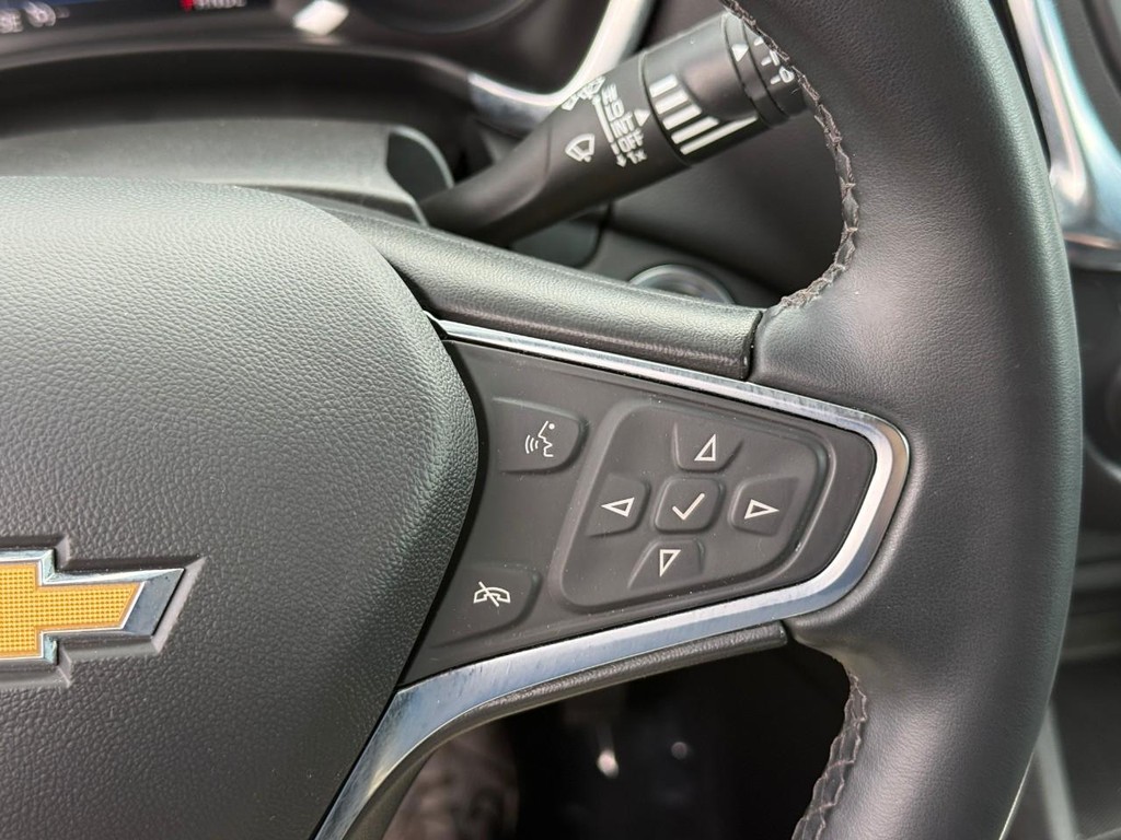 Chevrolet Equinox Vehicle Full-screen Gallery Image 19